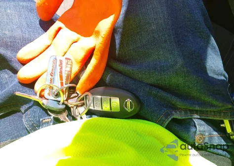 2015 Nissan Sentra Fe+ S/S/Sl/Sr/Sv from USA, damaged, VIN 3N1AB7AP3FY213254